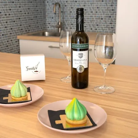 Clock Tower - Zf Hvar Center アパート